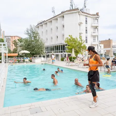 호텔 Marina - Azzurro Club 3*