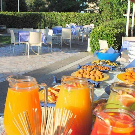 Marina - Azzurro Club 호텔 3*