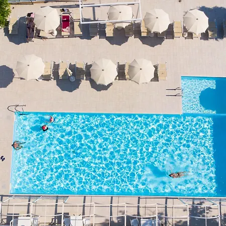 Marina - Azzurro Club 라벤나