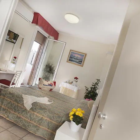 Marina - Azzurro Club Hotel