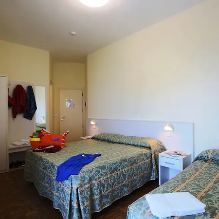 호텔 Marina - Azzurro Club 3*