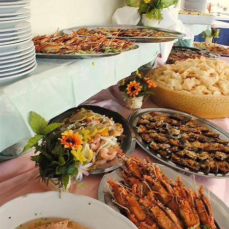 호텔 Marina - Azzurro Club 라벤나