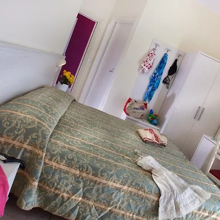 Marina - Azzurro Club Hotel Rávena