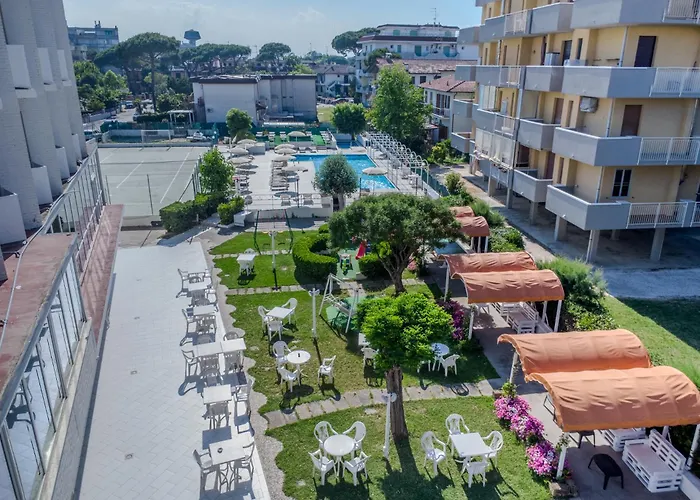 Marina - Azzurro Club Hotel Ravenna