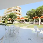 Marina - Azzurro Club Ravena