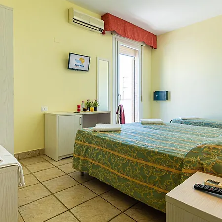 Marina - Azzurro Club Hotel