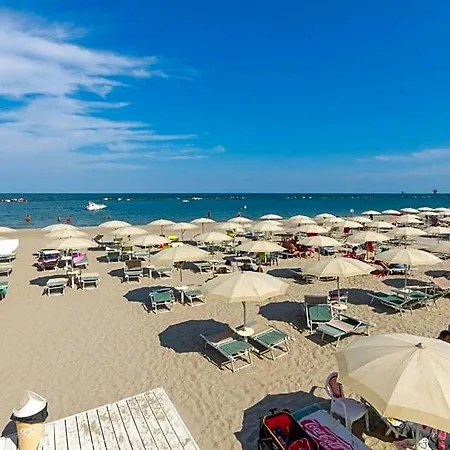 Marina - Azzurro Club Ravena