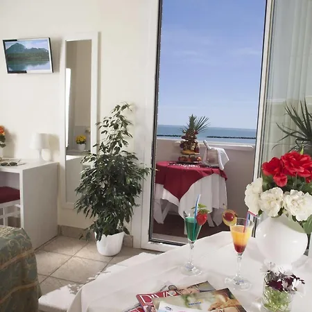 Marina - Azzurro Club Hotel Ravenna