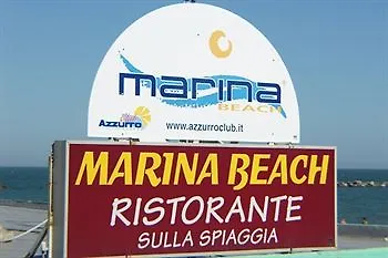 Marina - Azzurro Club Hotel