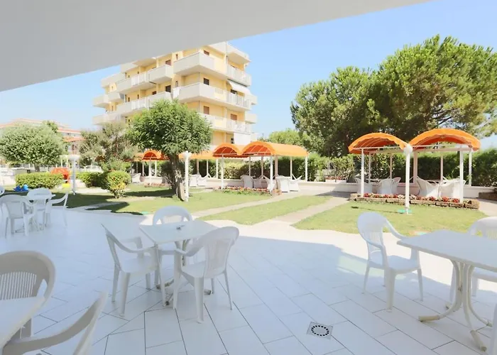 Marina - Azzurro Club رافيننا