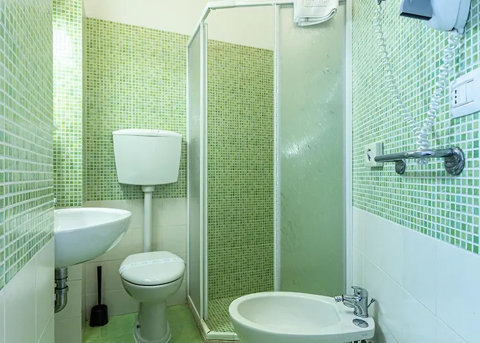 Marina - Azzurro Club 3* رافيننا