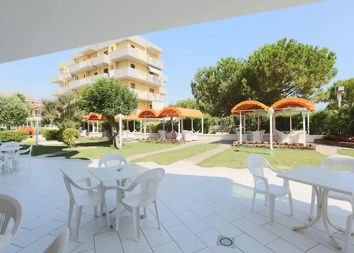 Marina - Azzurro Club 3*